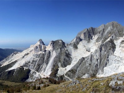 Carrara Marble tour